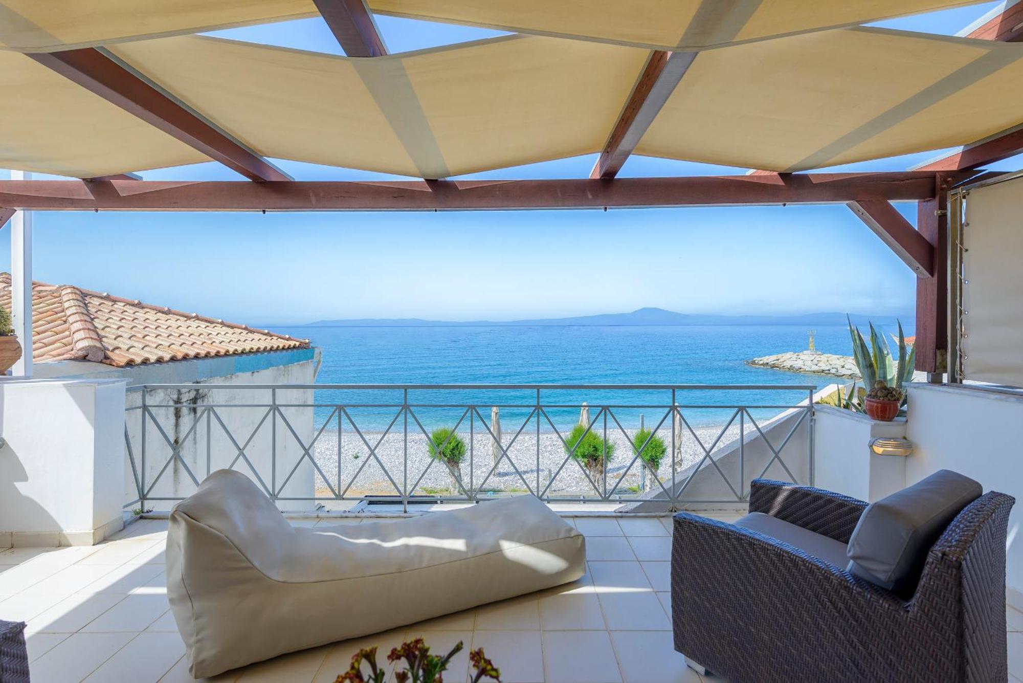 Апартаменты Agali 2 Superior Mezonet Front Of The Sea Акрогиали Экстерьер фото